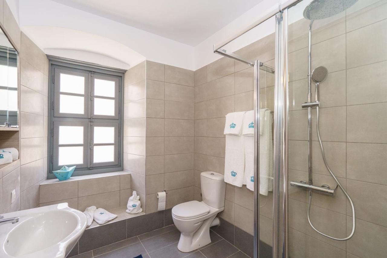 My Crown Suite, Hydra Port Ngoại thất bức ảnh